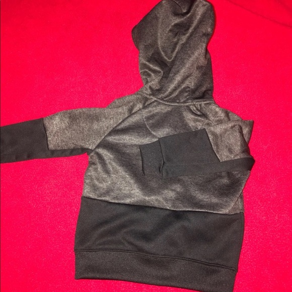 SOLD - Boys Nike dri-fit set - Picture 6 of 7